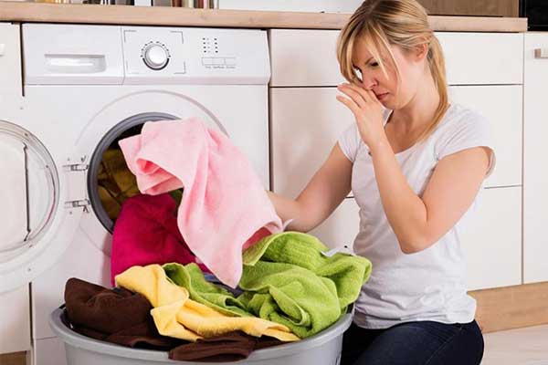 خوشبوکننده‌های طبیعی برای رفع بوی بد ماشین لباسشویی