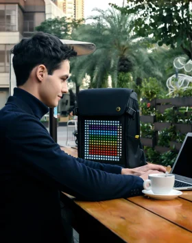 كوله پشتي ال ای دی دار DIVOOM