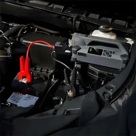 پاوربانک و جامپ استارتر