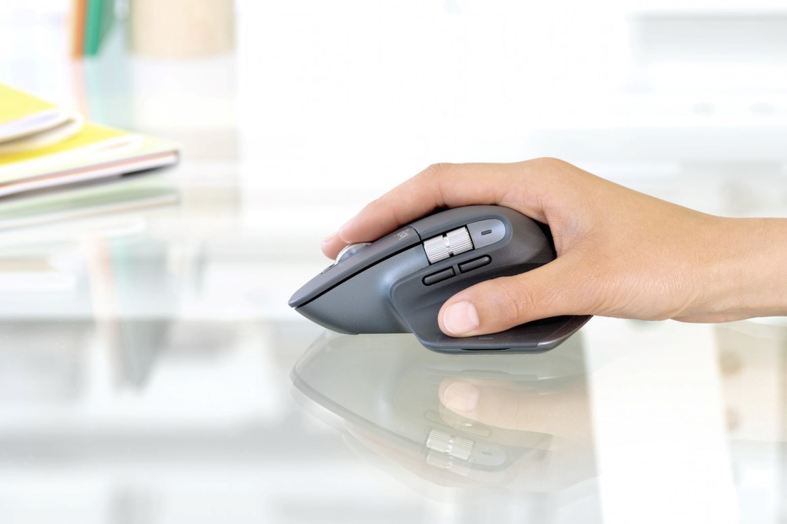 عمر باتری ماوس MX Master 3