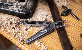 معرفی ابزار Leatherman Wave