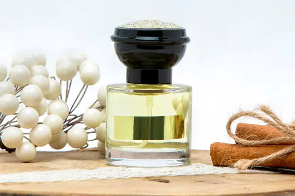 عمر مفید عطر چقدر است