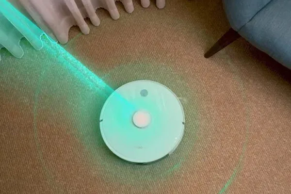 جارو رباتیک لیزری