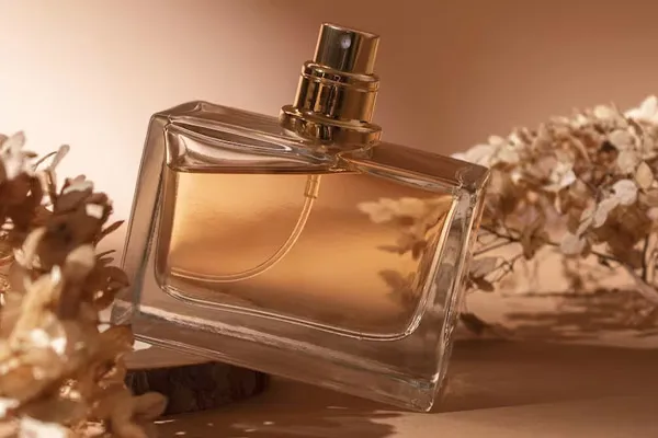 دکانت عطر چیست