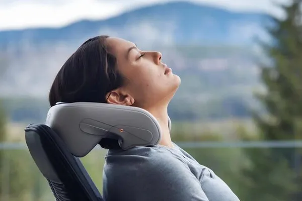 ماساژور گردن