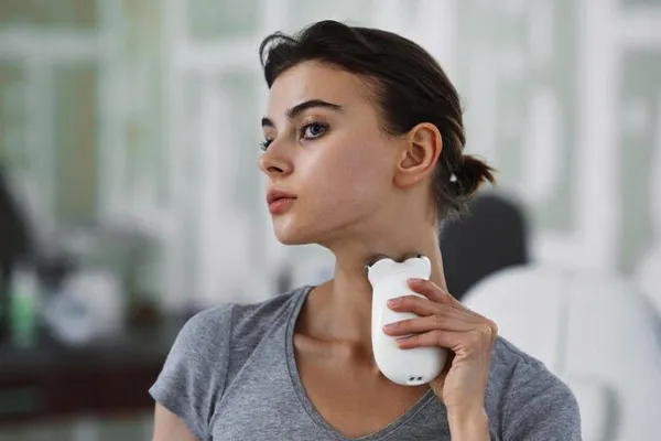 ماساژور گردن