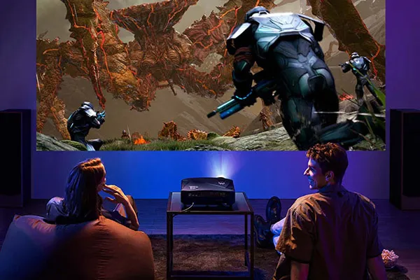 پروژکتور با صفحهنمایش لمسی