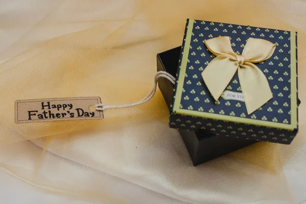 برای روز پدر کادو چی بخرم